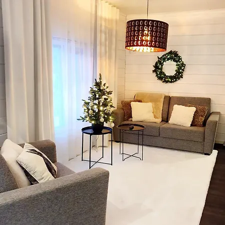 Suutarintie - Authentic Lappish Experience By The River روفانييمي