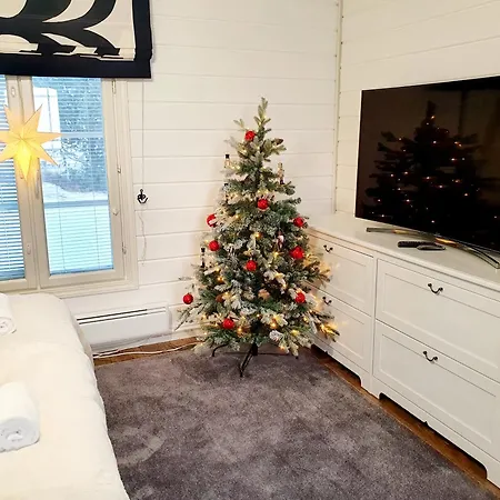 Suutarintie - Authentic Lappish Experience By The River Apartment