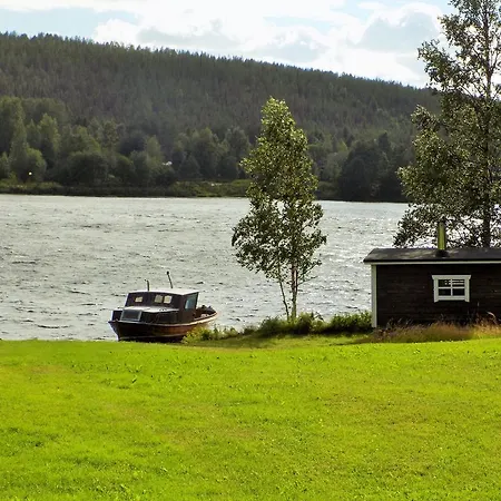 Suutarintie - Authentic Lappish Experience By The River Rovaniemi